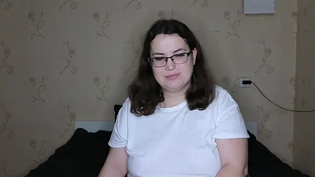 Snapshot of VladaCandy chatting on 01.12.25 VladaCandy online show from 01.12.25