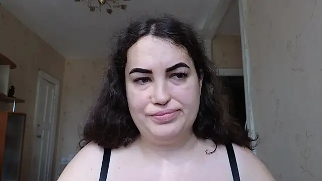 Snapshot of VladaCandy chatting on 06.20.26 VladaCandy online show from 06.20.26