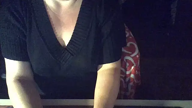 Silvia2277 online show from 11.04.25