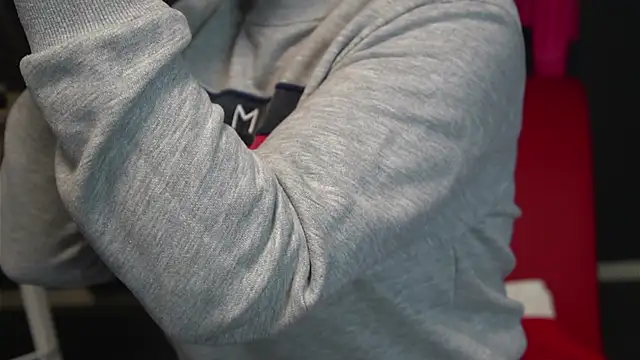 CelineConner online show from 10.07.25