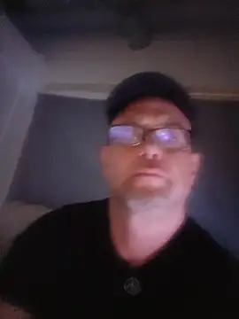 Snapshot of ASSaSINxx chatting on 12.02.25 ASSaSINxx online show from 12.02.25