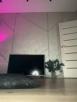 Snapshot of Yunasi chatting on 03.16.25 Yunasi online show from 03.16.25