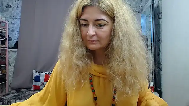 Helen1974 online show from 10.07.25