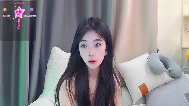 Snapshot of Duludulu_007 chatting on 02.26.25 Duludulu 007 online show from 02.26.25