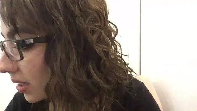 Snapshot of Sophi__a chatting on 01.10.26 Sophi a online show from 01.10.26