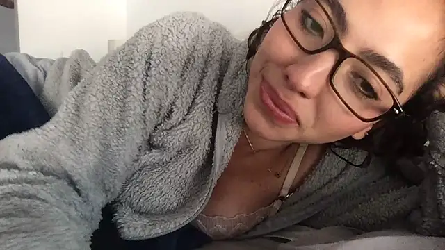 Snapshot of Sophi__a chatting on 02.23.26 Sophi a online show from 02.23.26