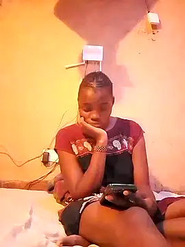 cute naimah online show from 10.07.25