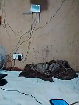 cute naimah online show from 03.10.26