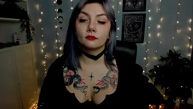 GabbiePerfect online show from 10.28.25