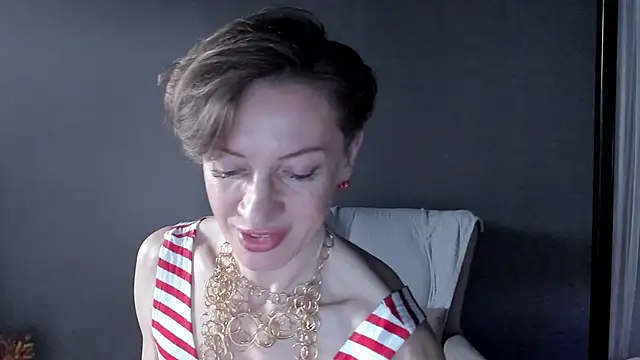 Snapshot of Dorothy_Meyer chatting on 04.23.26 Dorothy Meyer online show from 04.23.26