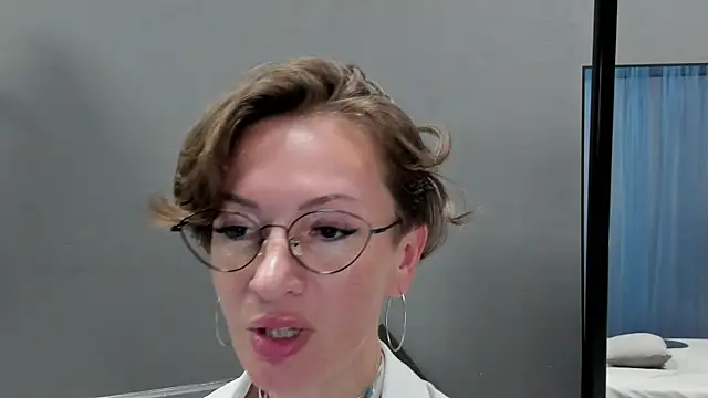Snapshot of Dorothy_Meyer chatting on 07.03.26 Dorothy Meyer online show from 07.03.26