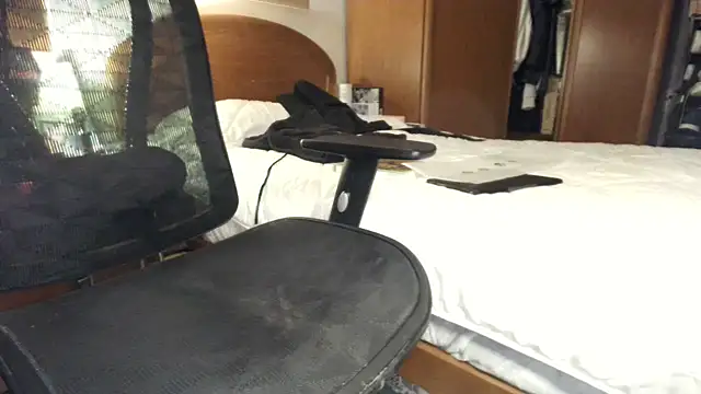 Snapshot of Hornyboyspanish2 chatting on 01.18.25 Hornyboyspanish2 online show from 01.18.25