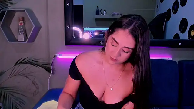 Sussy Bell01 online show from 12.09.24