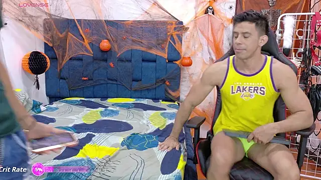 JoseRumbero26 online show from 10.18.25