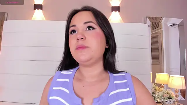 Lilly 2809  online show from 03.21.25