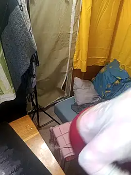 wLESLYMOSw online show from 03.08.25