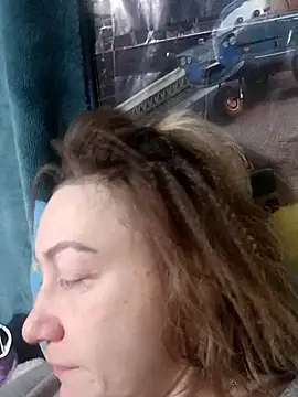 wLESLYMOSw online show from 03.16.25