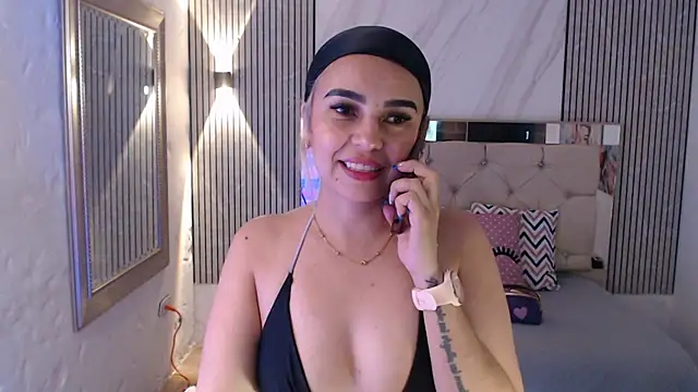 ashley  tylor online show from 02.02.26