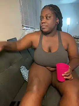 fantasygyal online show from 07.18.26