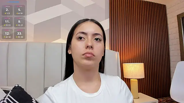 Snapshot of Julietasantos__ chatting on 10.09.25 Julietasantos   online show from 10.09.25