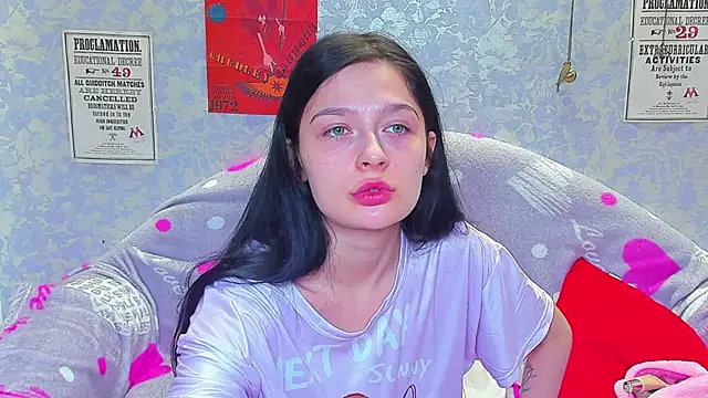 Vanessa Florence online show from 12.04.24