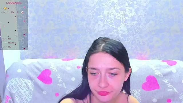 Snapshot of Vanessa_Florence chatting on 06.11.26 Vanessa Florence online show from 06.11.26