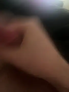 Snapshot of Xcum28 chatting on 10.08.25 Xcum28 online show from 10.08.25