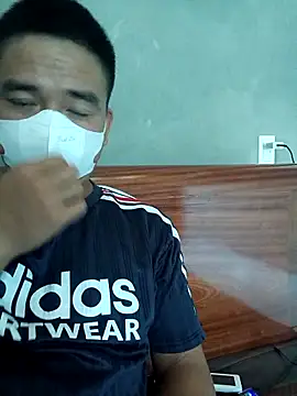 Vvvvvieett online show from 10.10.25