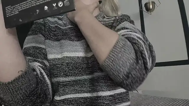 Adeelinee online show from 01.23.25