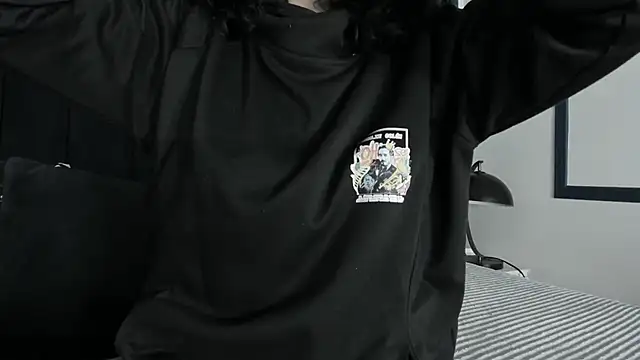 Adeelinee online show from 02.22.25