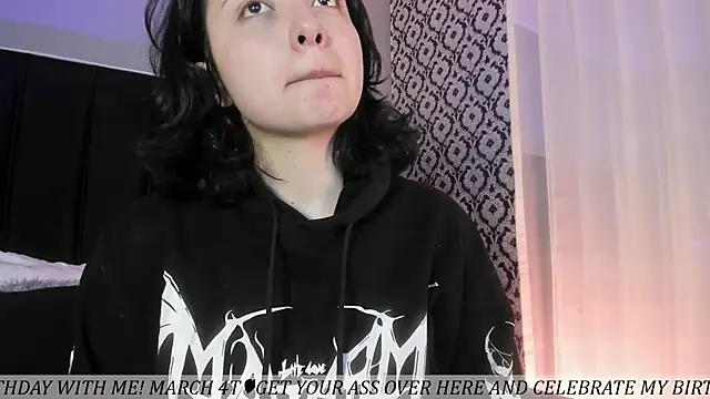 Adeelinee online show from 02.28.26