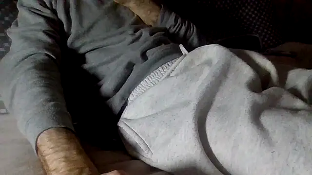 Snapshot of VersGuy24 chatting on 02.27.26 VersGuy24 online show from 02.27.26