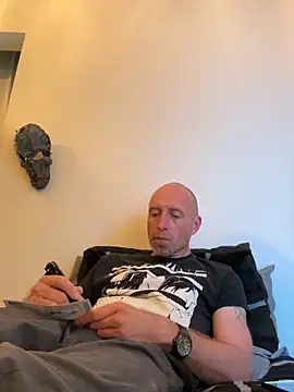 El Gizmo online show from 09.29.25