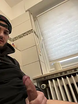 Furko 33 online show from 02.27.25