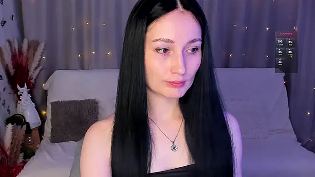 LisaMooore online show from 01.25.25