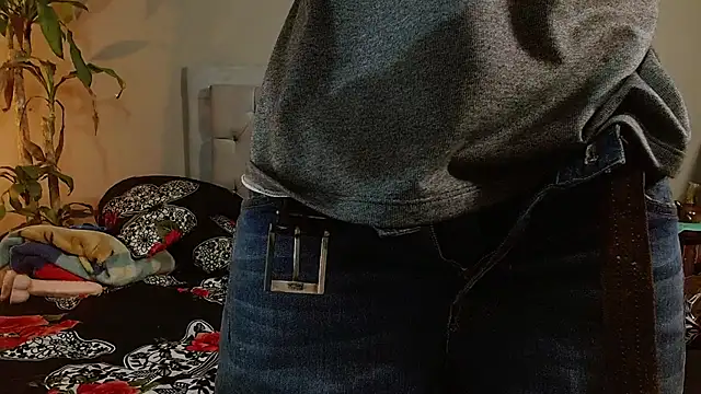 Mr WhiteCock online show from 12.31.24