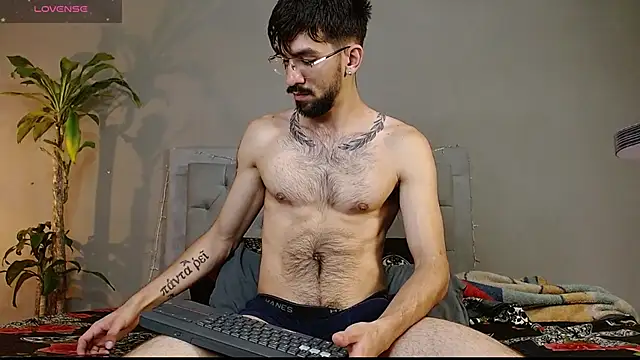 Mr WhiteCock online show from 03.12.25