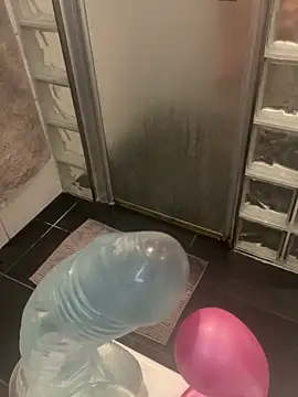 QueenMelissa80 online show from 09.30.25