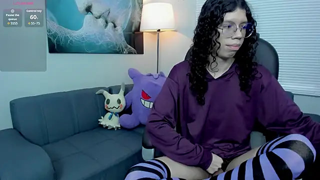 Snapshot of Angel_Dust18 chatting on 09.13.25 Angel Dust18 online show from 09.13.25