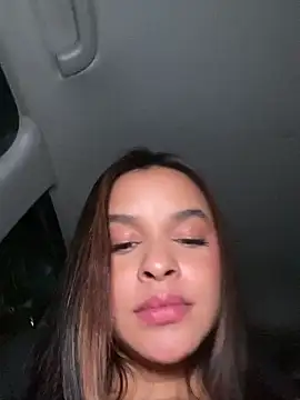 Snapshot of sarah_salis_ chatting on 05.19.26 sarah salis online show from 05.19.26