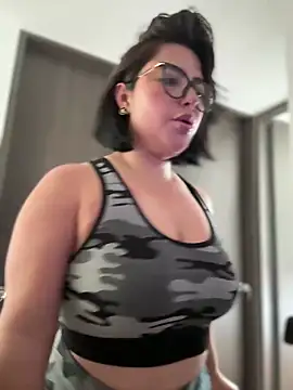 sukhakunis1 online show from 02.13.25