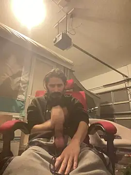 Snapshot of Anxiety420 chatting on 12.26.24 Anxiety420 online show from 12.26.24