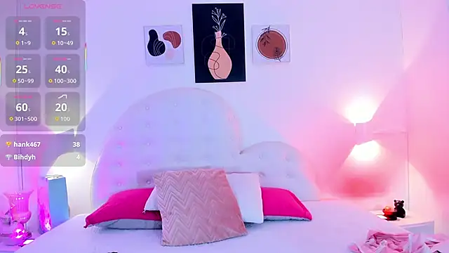 Umarani  online show from 09.27.25