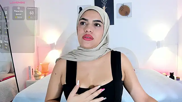 Umarani  online show from 10.31.25