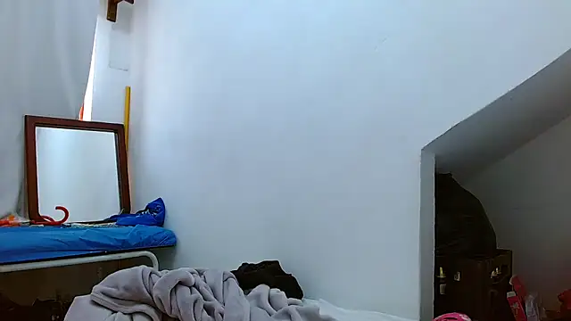 tomboyblue online show from 11.24.25