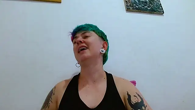 tomboyblue online show from 11.27.25