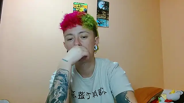 Snapshot of tomboyblue chatting on 08.02.26 tomboyblue online show from 08.02.26