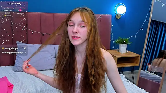 VanillaKelly online show from 12.02.24