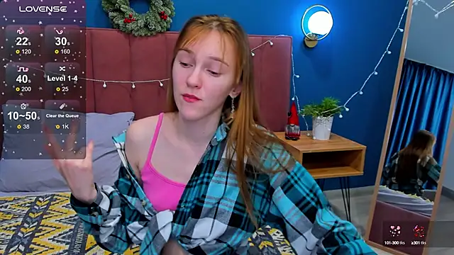 VanillaKelly online show from 12.24.24