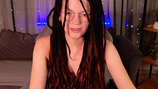 Snapshot of CoreyJane chatting on 06.29.26 CoreyJane online show from 06.29.26